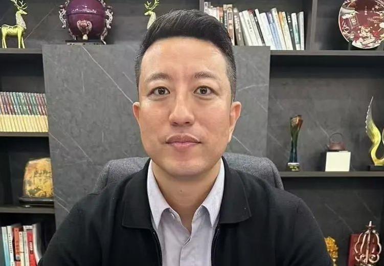 熱烈祝賀天奕技術(shù)董事長(zhǎng)何寶東同志當(dāng)選廣州市黃埔區(qū)第二屆人大代表！